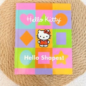 10/$25‎ • Hello Kitty Hello Shapes Hardcover